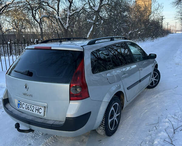 Серый Рено Меган, объемом двигателя 1.46 л и пробегом 420 тыс. км за 3600 $, фото 30 на Automoto.ua