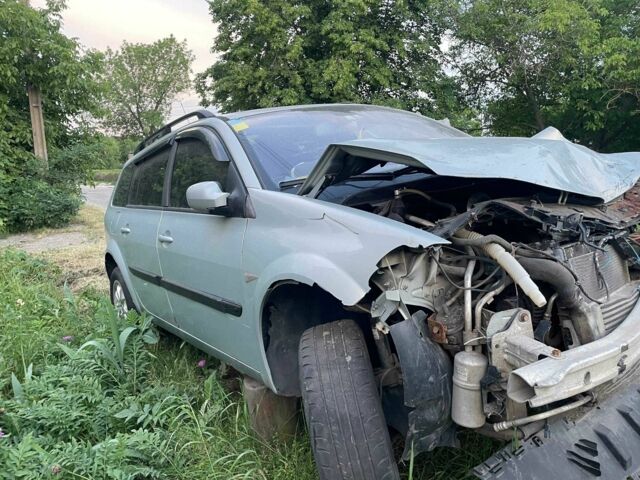Сірий Рено Меган, об'ємом двигуна 1.5 л та пробігом 250 тис. км за 1100 $, фото 2 на Automoto.ua
