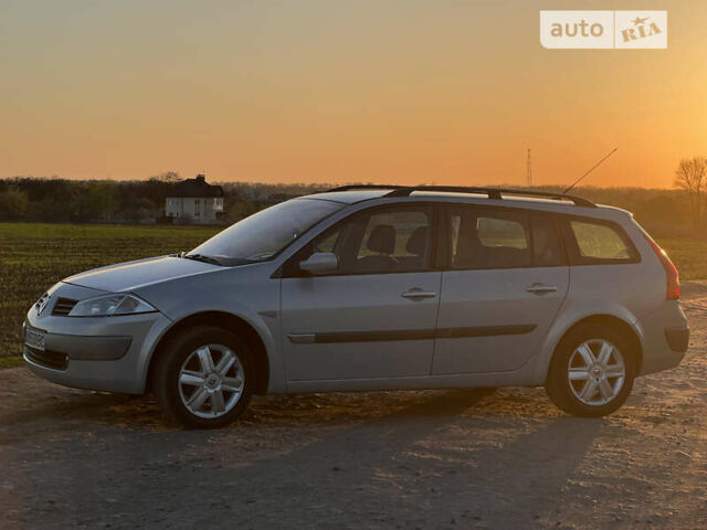 Серый Рено Меган, объемом двигателя 2 л и пробегом 189 тыс. км за 5100 $, фото 1 на Automoto.ua