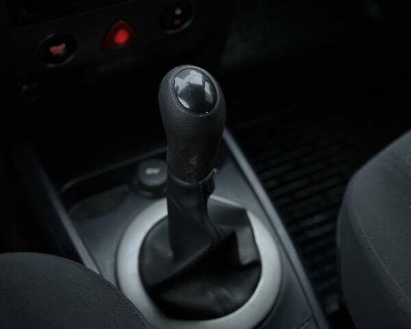 Сірий Рено Меган, об'ємом двигуна 1.46 л та пробігом 351 тис. км за 3900 $, фото 29 на Automoto.ua