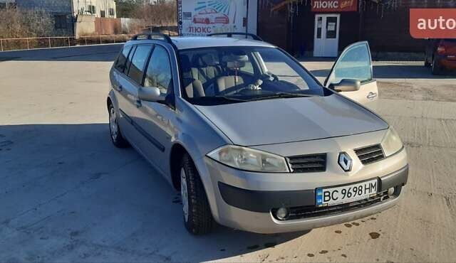 Серый Рено Меган, объемом двигателя 1.87 л и пробегом 291 тыс. км за 4000 $, фото 4 на Automoto.ua
