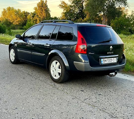 Серый Рено Меган, объемом двигателя 1.6 л и пробегом 215 тыс. км за 5150 $, фото 3 на Automoto.ua