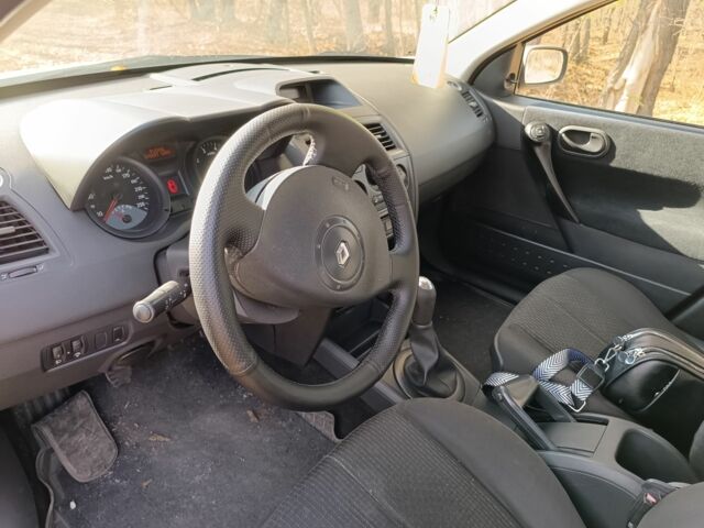 Сірий Рено Меган, об'ємом двигуна 1.5 л та пробігом 315 тис. км за 4299 $, фото 6 на Automoto.ua