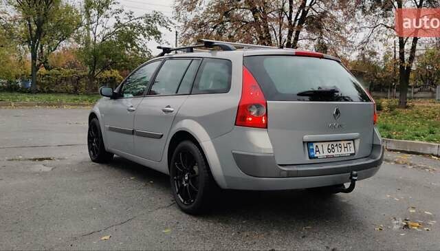 Рено Меган 2004 в Фастове на Automoto.ua Серый Рено Меган, объемом двигателя 2 л и пробегом 256 тыс. км за 5500 $, фото 5 на Automoto.ua