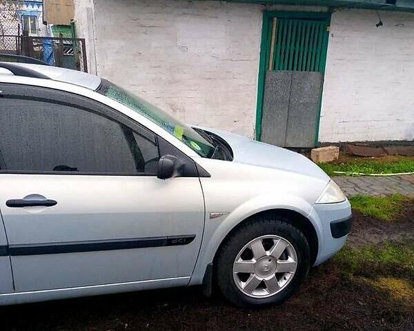 Серый Рено Меган, объемом двигателя 1.5 л и пробегом 208 тыс. км за 4570 $, фото 4 на Automoto.ua