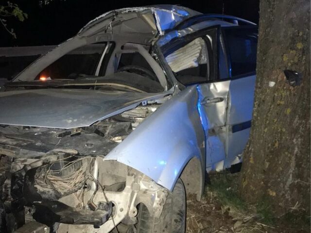 Сірий Рено Меган, об'ємом двигуна 1.9 л та пробігом 250 тис. км за 1000 $, фото 3 на Automoto.ua