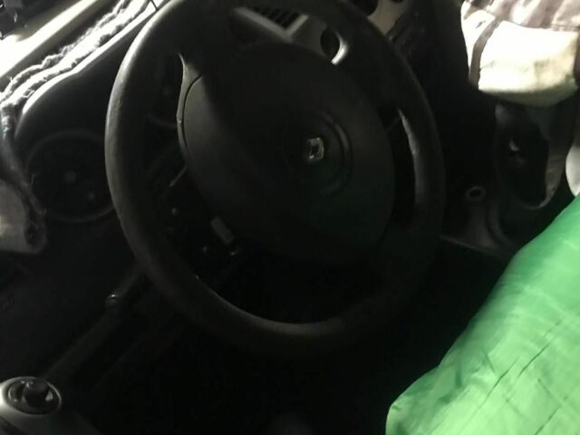 Сірий Рено Меган, об'ємом двигуна 0 л та пробігом 200 тис. км за 700 $, фото 12 на Automoto.ua