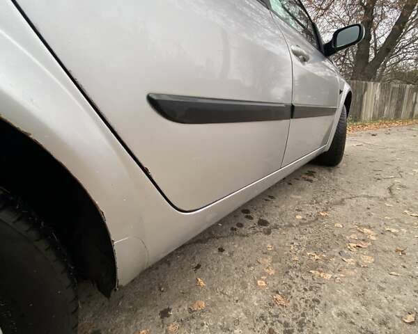 Серый Рено Меган, объемом двигателя 1.6 л и пробегом 248 тыс. км за 4700 $, фото 11 на Automoto.ua