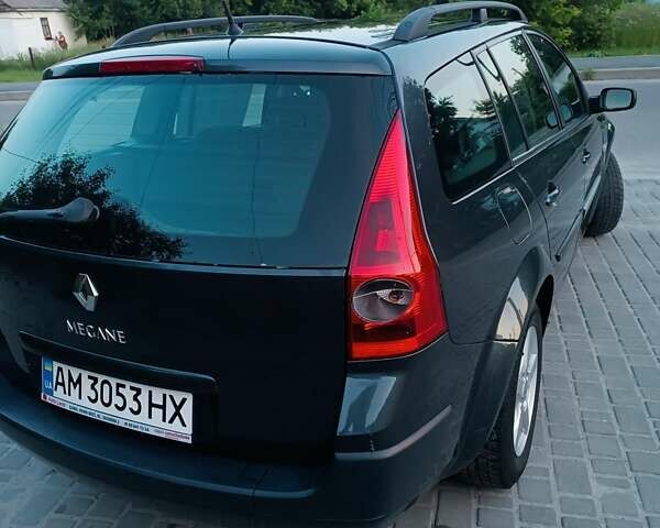 Рено Меган 2005 в Житомире на Automoto.ua Серый Рено Меган, объемом двигателя 1.5 л и пробегом 221 тыс. км за 5100 $, фото 4 на Automoto.ua