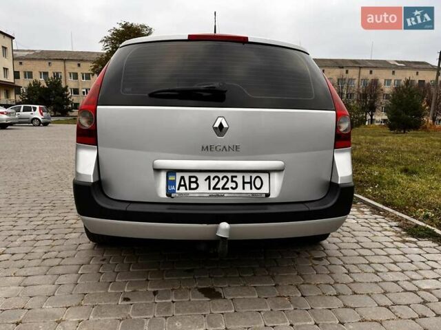 Серый Рено Меган, объемом двигателя 1.6 л и пробегом 173 тыс. км за 5000 $, фото 1 на Automoto.ua