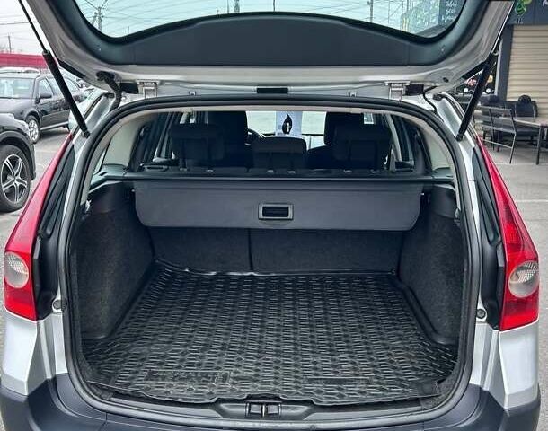 Сірий Рено Меган, об'ємом двигуна 1.6 л та пробігом 250 тис. км за 5400 $, фото 6 на Automoto.ua