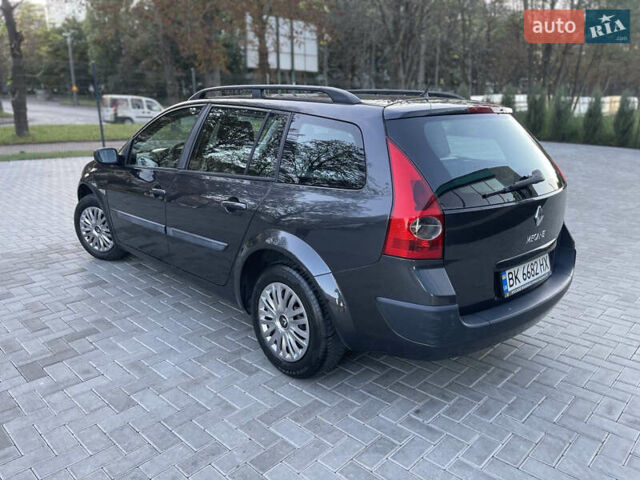 Серый Рено Меган, объемом двигателя 1.5 л и пробегом 278 тыс. км за 4100 $, фото 20 на Automoto.ua