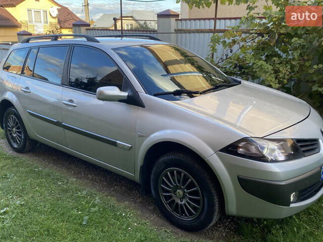 Серый Рено Меган, объемом двигателя 1.6 л и пробегом 250 тыс. км за 4800 $, фото 4 на Automoto.ua