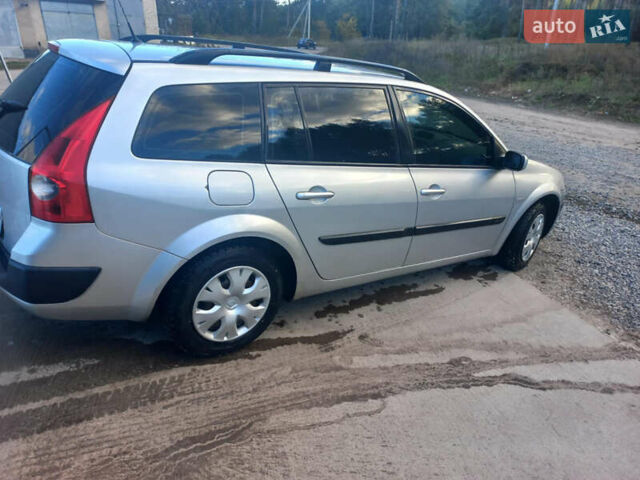 Сірий Рено Меган, об'ємом двигуна 1.6 л та пробігом 233 тис. км за 5300 $, фото 1 на Automoto.ua