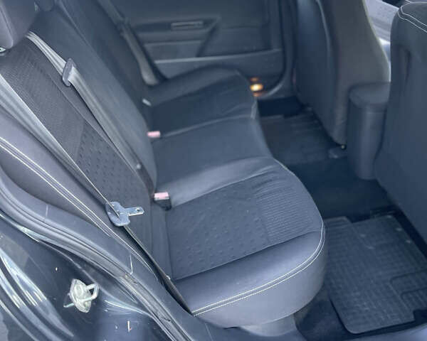 Серый Рено Меган, объемом двигателя 1.5 л и пробегом 278 тыс. км за 4100 $, фото 6 на Automoto.ua