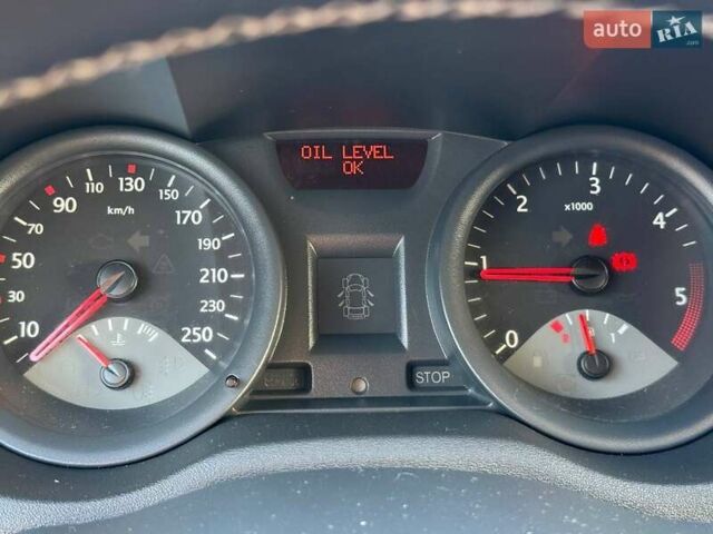 Серый Рено Меган, объемом двигателя 1.9 л и пробегом 330 тыс. км за 4999 $, фото 22 на Automoto.ua