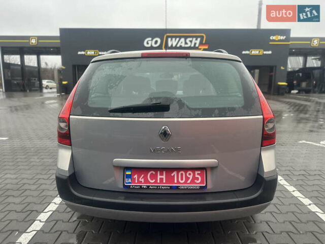 Серый Рено Меган, объемом двигателя 1.6 л и пробегом 197 тыс. км за 5300 $, фото 4 на Automoto.ua
