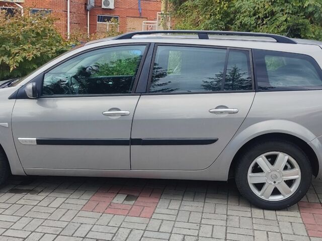 Сірий Рено Меган, об'ємом двигуна 0 л та пробігом 183 тис. км за 4600 $, фото 3 на Automoto.ua