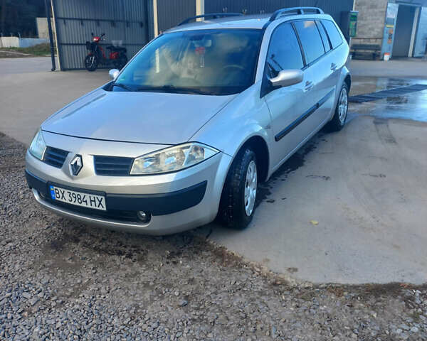 Сірий Рено Меган, об'ємом двигуна 1.6 л та пробігом 233 тис. км за 5300 $, фото 4 на Automoto.ua