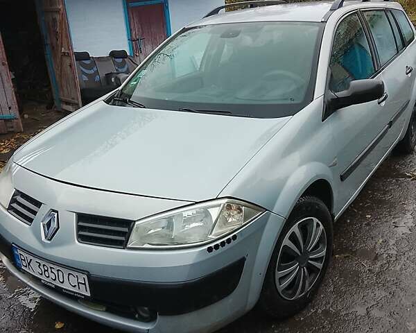 Серый Рено Меган, объемом двигателя 1.39 л и пробегом 203 тыс. км за 3700 $, фото 1 на Automoto.ua