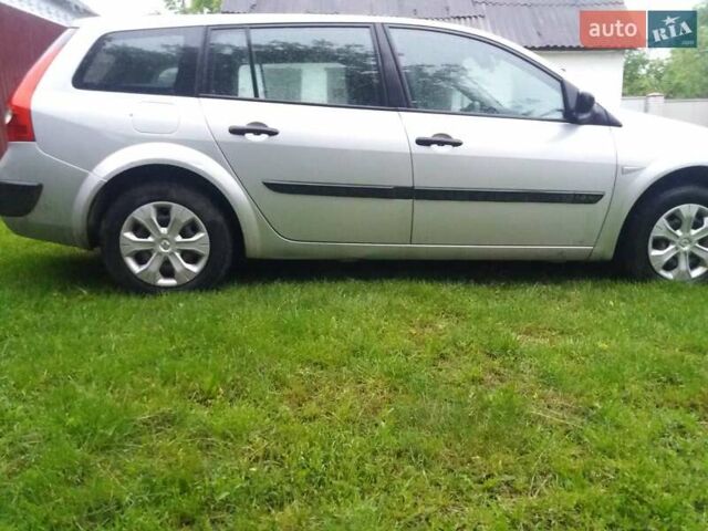 Серый Рено Меган, объемом двигателя 1.5 л и пробегом 205 тыс. км за 4750 $, фото 1 на Automoto.ua