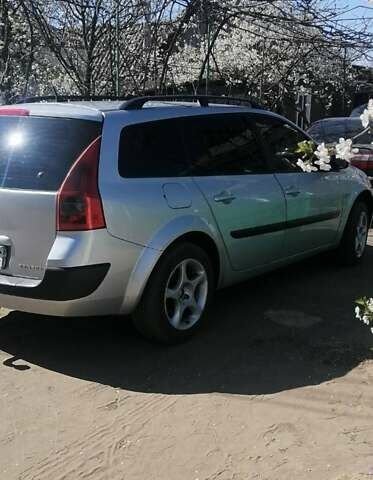 Серый Рено Меган, объемом двигателя 1.46 л и пробегом 278 тыс. км за 4300 $, фото 1 на Automoto.ua