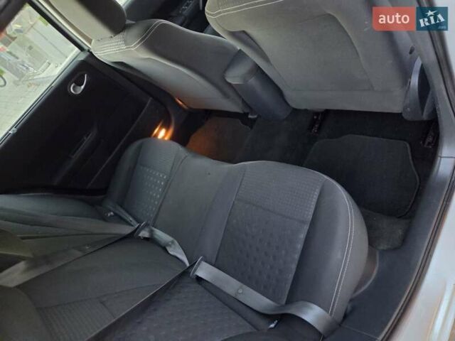 Серый Рено Меган, объемом двигателя 1.6 л и пробегом 223 тыс. км за 4399 $, фото 29 на Automoto.ua