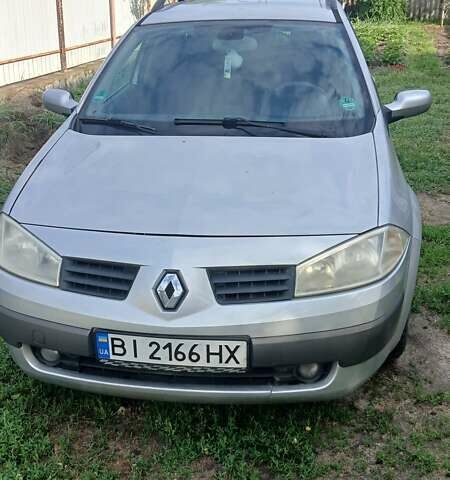 Серый Рено Меган, объемом двигателя 1.6 л и пробегом 260 тыс. км за 4900 $, фото 2 на Automoto.ua