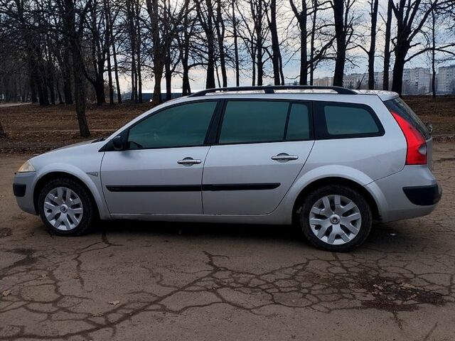 Сірий Рено Меган, об'ємом двигуна 1.6 л та пробігом 286 тис. км за 4500 $, фото 6 на Automoto.ua