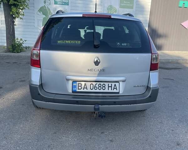 Серый Рено Меган, объемом двигателя 1.6 л и пробегом 220 тыс. км за 5100 $, фото 3 на Automoto.ua