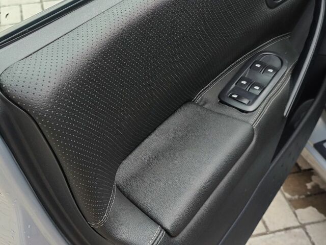 Сірий Рено Меган, об'ємом двигуна 0 л та пробігом 183 тис. км за 4600 $, фото 6 на Automoto.ua