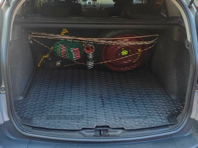 Серый Рено Меган, объемом двигателя 1.6 л и пробегом 334 тыс. км за 4000 $, фото 10 на Automoto.ua