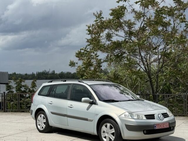 Сірий Рено Меган, об'ємом двигуна 1.6 л та пробігом 260 тис. км за 4499 $, фото 3 на Automoto.ua