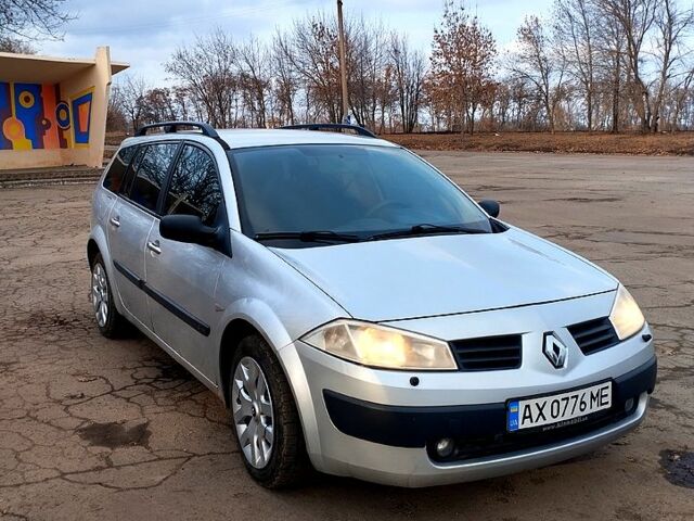 Серый Рено Меган, объемом двигателя 1.6 л и пробегом 286 тыс. км за 5200 $, фото 2 на Automoto.ua