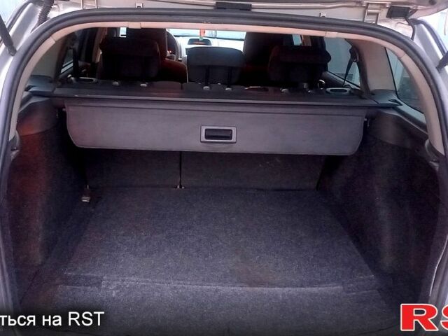 Серый Рено Меган, объемом двигателя 1.6 л и пробегом 230 тыс. км за 4000 $, фото 3 на Automoto.ua