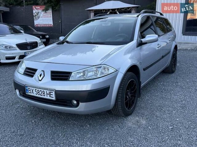 Серый Рено Меган, объемом двигателя 1.6 л и пробегом 317 тыс. км за 4700 $, фото 14 на Automoto.ua