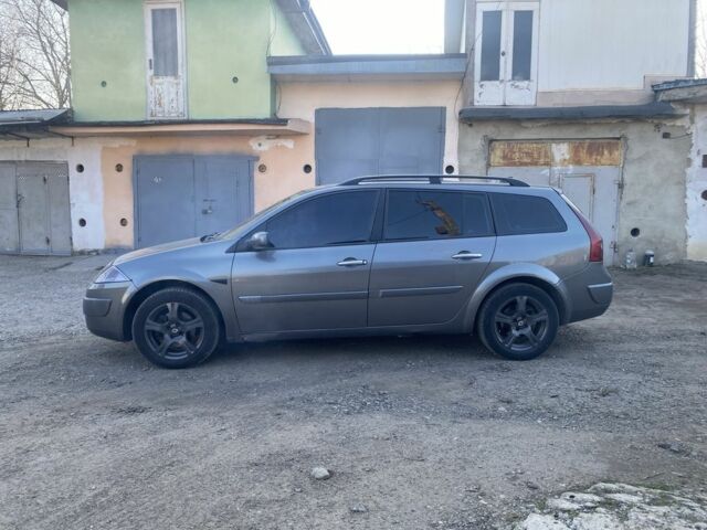 Сірий Рено Меган, об'ємом двигуна 1.9 л та пробігом 350 тис. км за 4600 $, фото 1 на Automoto.ua