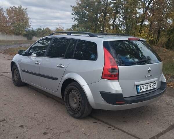 Сірий Рено Меган, об'ємом двигуна 1.6 л та пробігом 293 тис. км за 4300 $, фото 7 на Automoto.ua