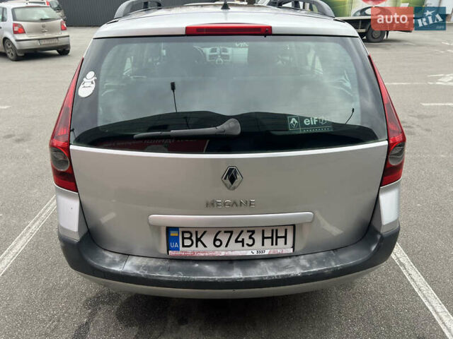 Серый Рено Меган, объемом двигателя 1.6 л и пробегом 285 тыс. км за 4300 $, фото 3 на Automoto.ua