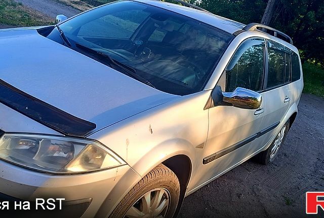 Серый Рено Меган, объемом двигателя 1.5 л и пробегом 409 тыс. км за 4450 $, фото 3 на Automoto.ua