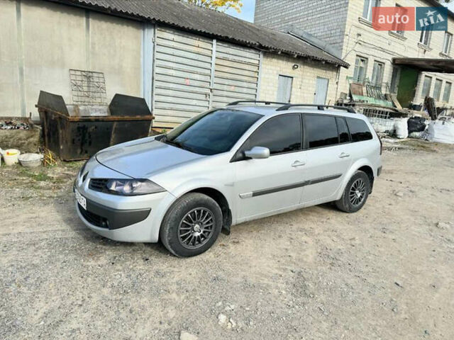 Серый Рено Меган, объемом двигателя 1.6 л и пробегом 250 тыс. км за 4800 $, фото 5 на Automoto.ua