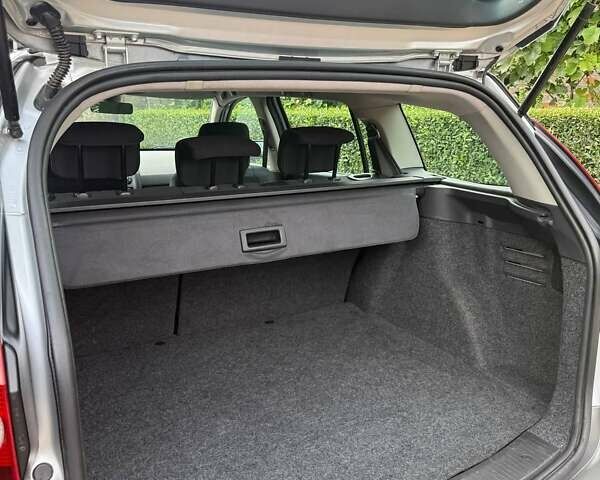 Серый Рено Меган, объемом двигателя 1.6 л и пробегом 263 тыс. км за 5899 $, фото 9 на Automoto.ua