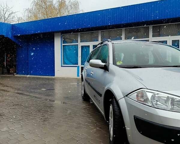 Сірий Рено Меган, об'ємом двигуна 1.5 л та пробігом 237 тис. км за 4250 $, фото 6 на Automoto.ua