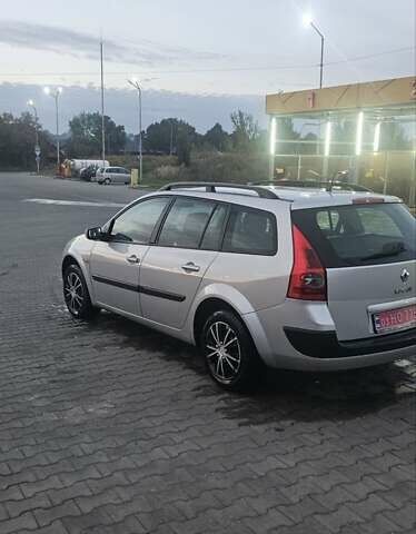 Сірий Рено Меган, об'ємом двигуна 1.6 л та пробігом 208 тис. км за 4150 $, фото 1 на Automoto.ua