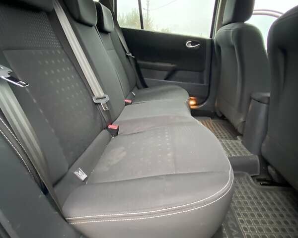 Серый Рено Меган, объемом двигателя 1.6 л и пробегом 248 тыс. км за 4700 $, фото 5 на Automoto.ua