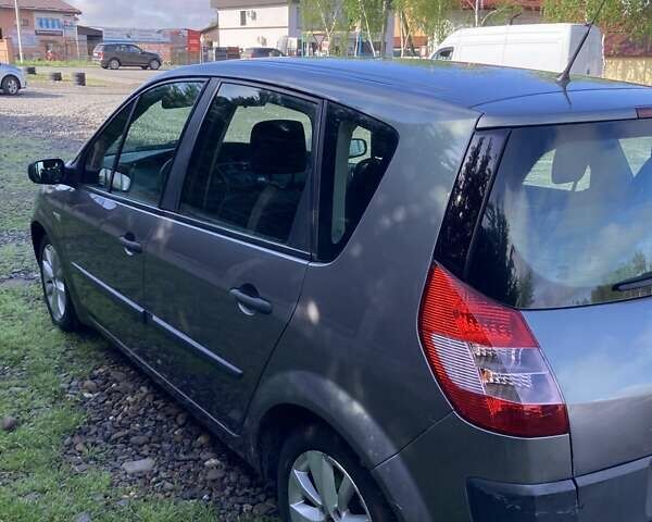 Серый Рено Меган, объемом двигателя 1.5 л и пробегом 364 тыс. км за 3850 $, фото 2 на Automoto.ua