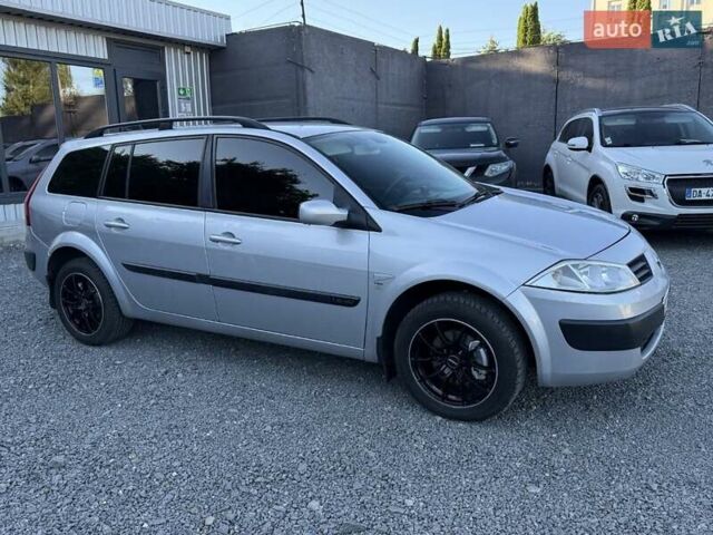 Серый Рено Меган, объемом двигателя 1.6 л и пробегом 317 тыс. км за 4700 $, фото 5 на Automoto.ua