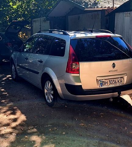 Серый Рено Меган, объемом двигателя 1.9 л и пробегом 331 тыс. км за 4740 $, фото 6 на Automoto.ua