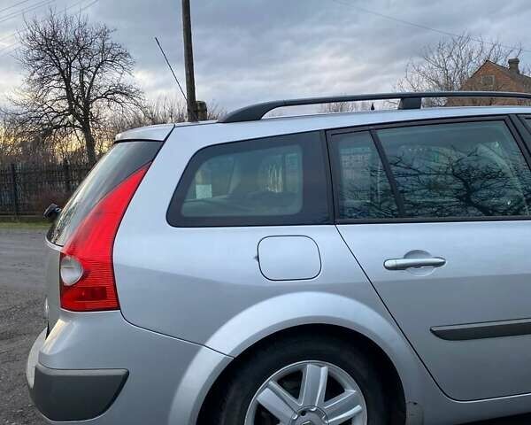 Серый Рено Меган, объемом двигателя 1.6 л и пробегом 263 тыс. км за 5899 $, фото 1 на Automoto.ua