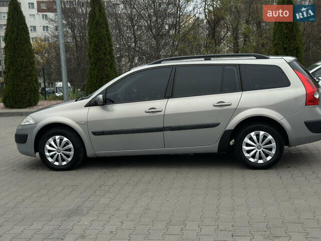 Серый Рено Меган, объемом двигателя 1.6 л и пробегом 215 тыс. км за 4900 $, фото 7 на Automoto.ua